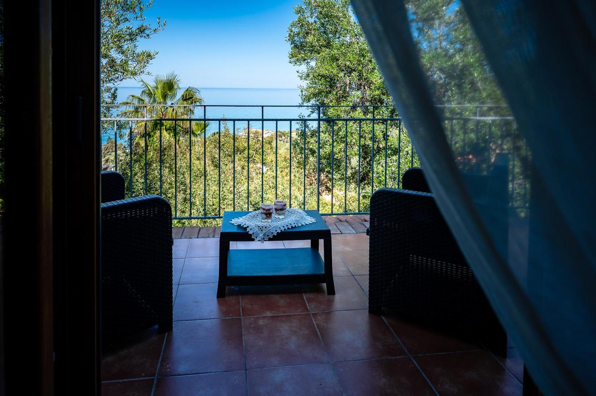 Bed and Breakfast Antica Dimora Palinuro Чентола Экстерьер фото